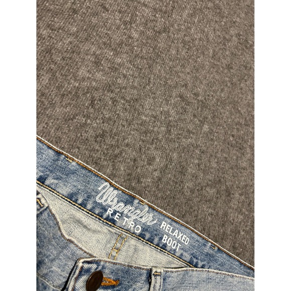 Wrangler retro relaxed botcut jeans light wash western fit 34X33 (tag 34X32) - Picture 4 of 8